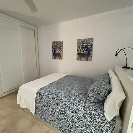 Aguila 115 Apartment *